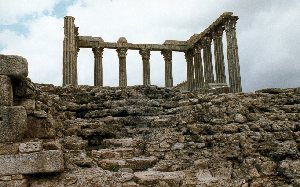 Evora ( Alentejo ), Romeinse tempel
