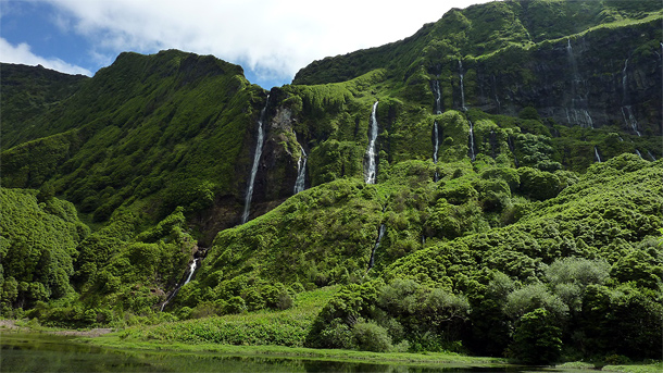 Watervallen op het eiland Flores