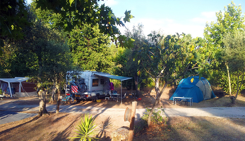 Camper op camping in Midden Portugal