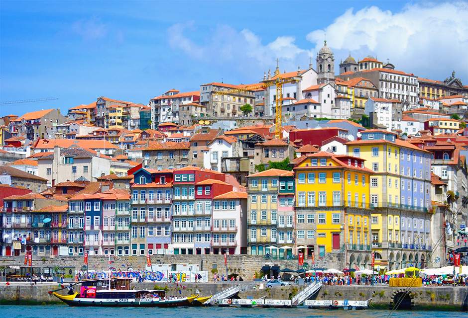 De wijk Ribeira in Porto