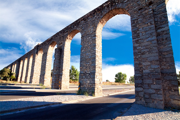 Aquaduct van Évora