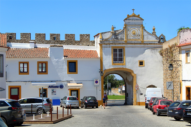 Porta de Avis