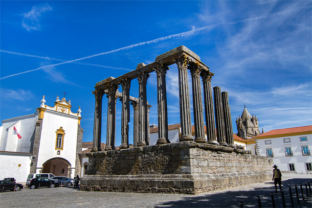 Templo de Diana, Romeinse tempel van Évora