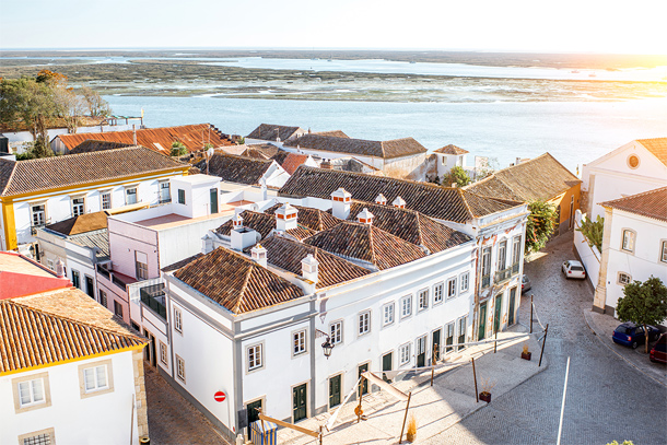 Faro en Ria Formosa