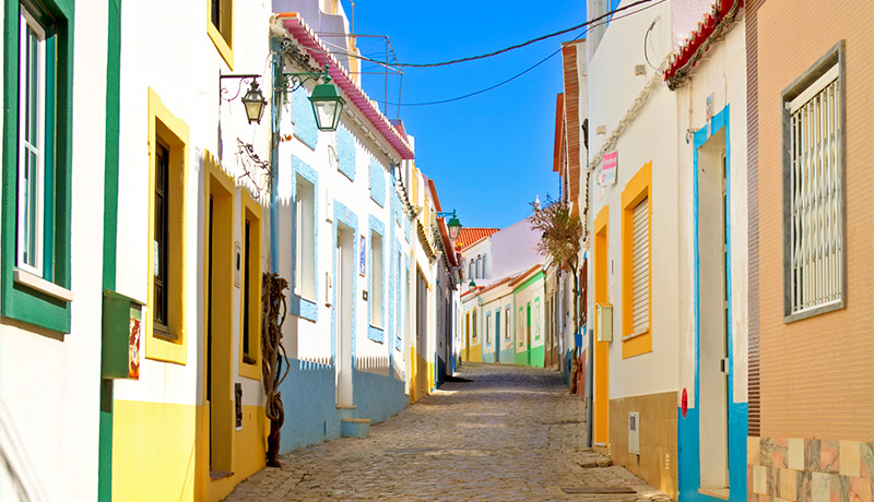 Authentiek straatje in Ferragudo