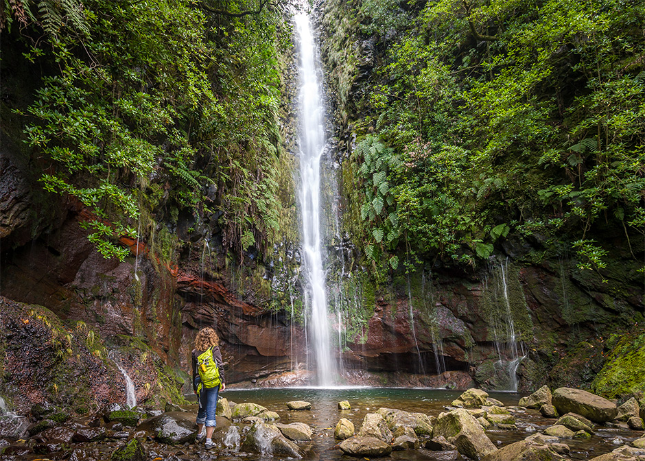 Waterval langs Levada das 25 Fontes