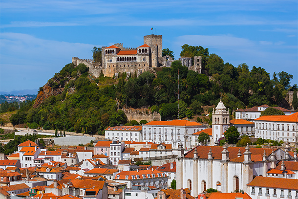 De oude stad Leiria met het kasteel