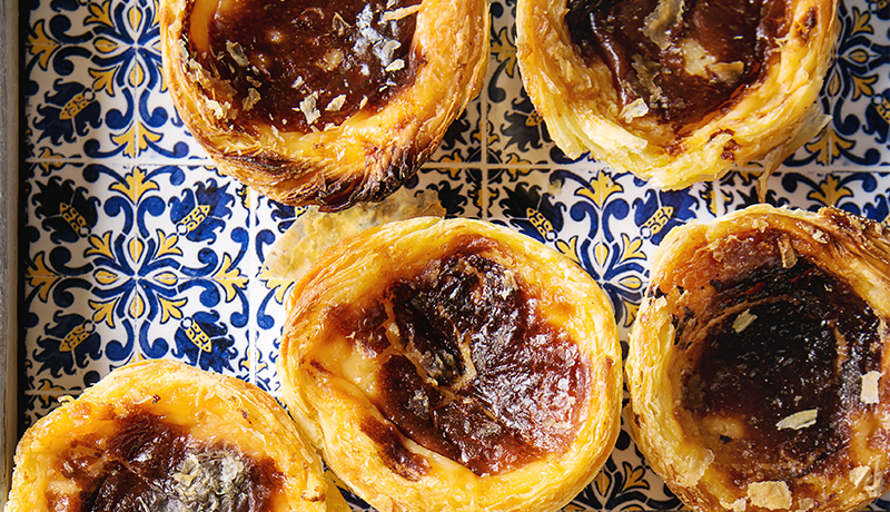 Portugese sfeer met azulejos en Pastéis de Nata