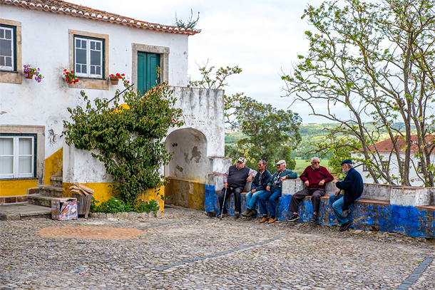 Dorpsleven in Óbidos