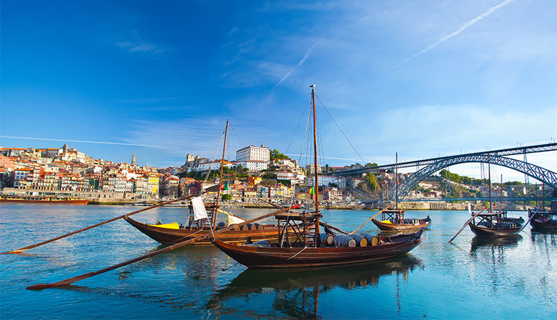 Prachtige ligging van Porto aan de Douro-rivier