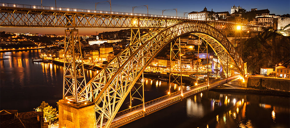 e brug Ponte Dom Luís I in Porto