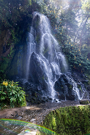 Waterval op de Azoren