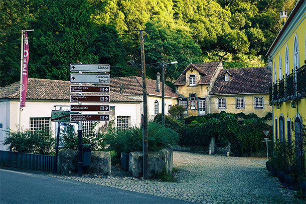 Wegwijzers in Sintra