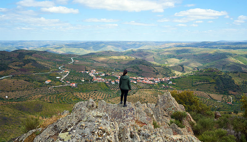 Wandelen in de bergen van Portugal